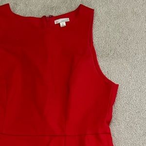 Red sleeveless dress